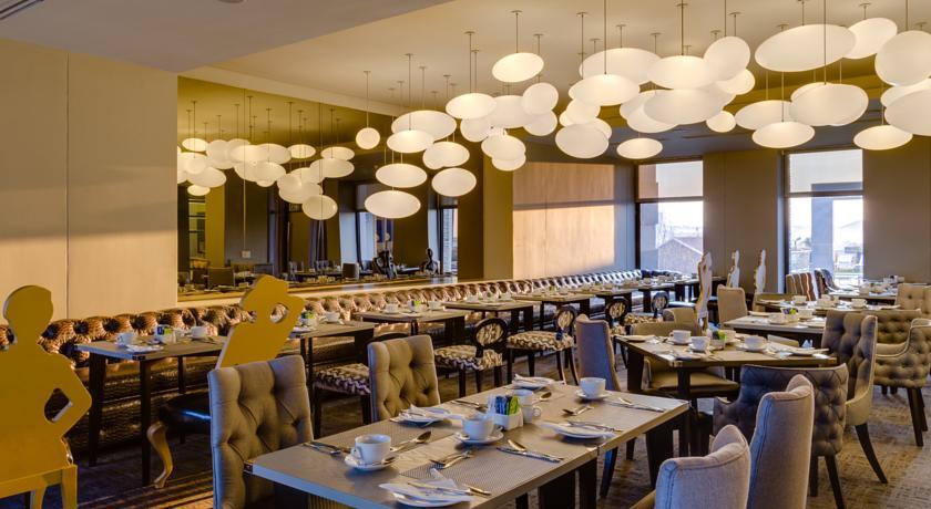 Protea Hotel Fire & Ice! By Marriott Pretoria Menlyn Eksteriør bilde