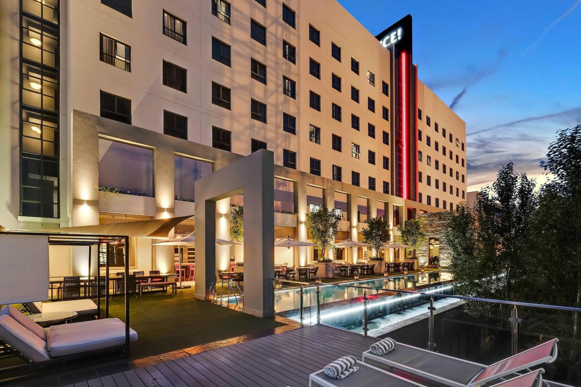 Protea Hotel Fire & Ice! By Marriott Pretoria Menlyn Eksteriør bilde