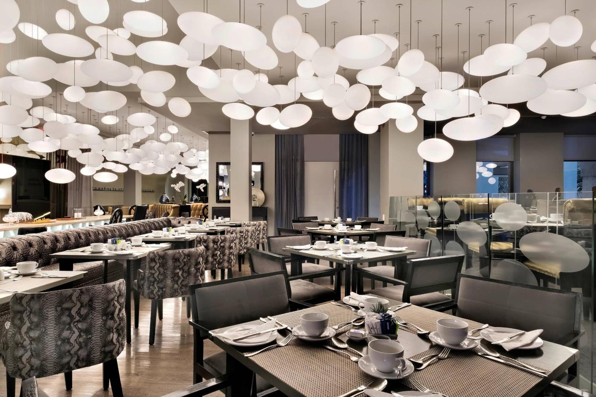 Protea Hotel Fire & Ice! By Marriott Pretoria Menlyn Eksteriør bilde