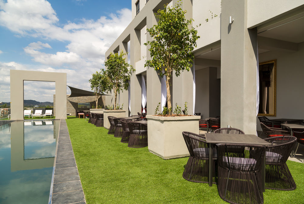 Protea Hotel Fire & Ice! By Marriott Pretoria Menlyn Eksteriør bilde